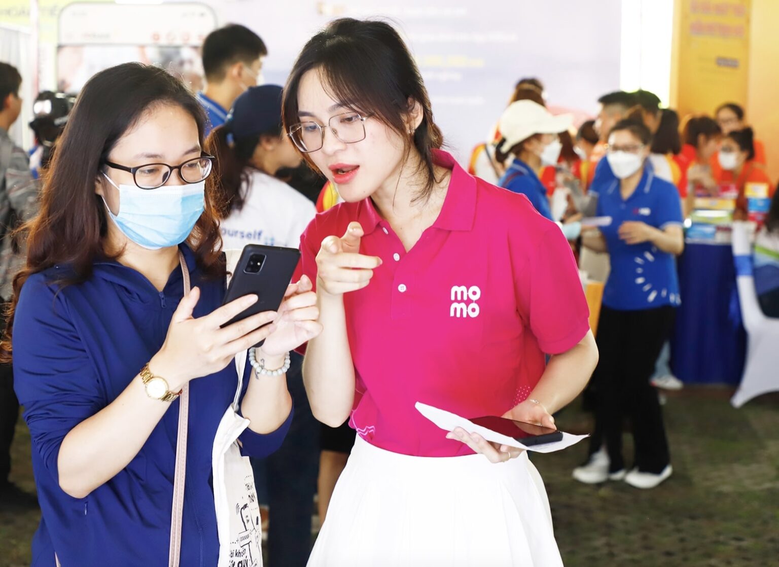 MoMo thúc đẩy thanh toán không dùng tiền mặt tại nhiều tỉnh thành
