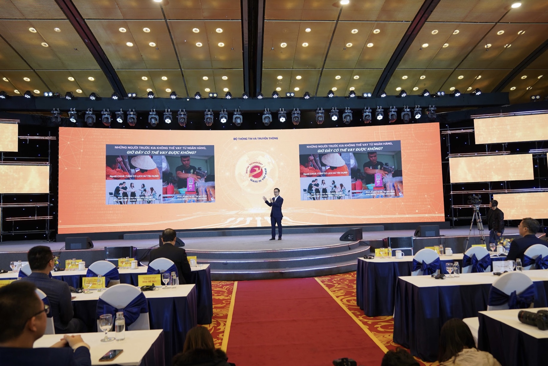 MoMo đoạt 2 giải thưởng tại Make in Viet Nam 2022