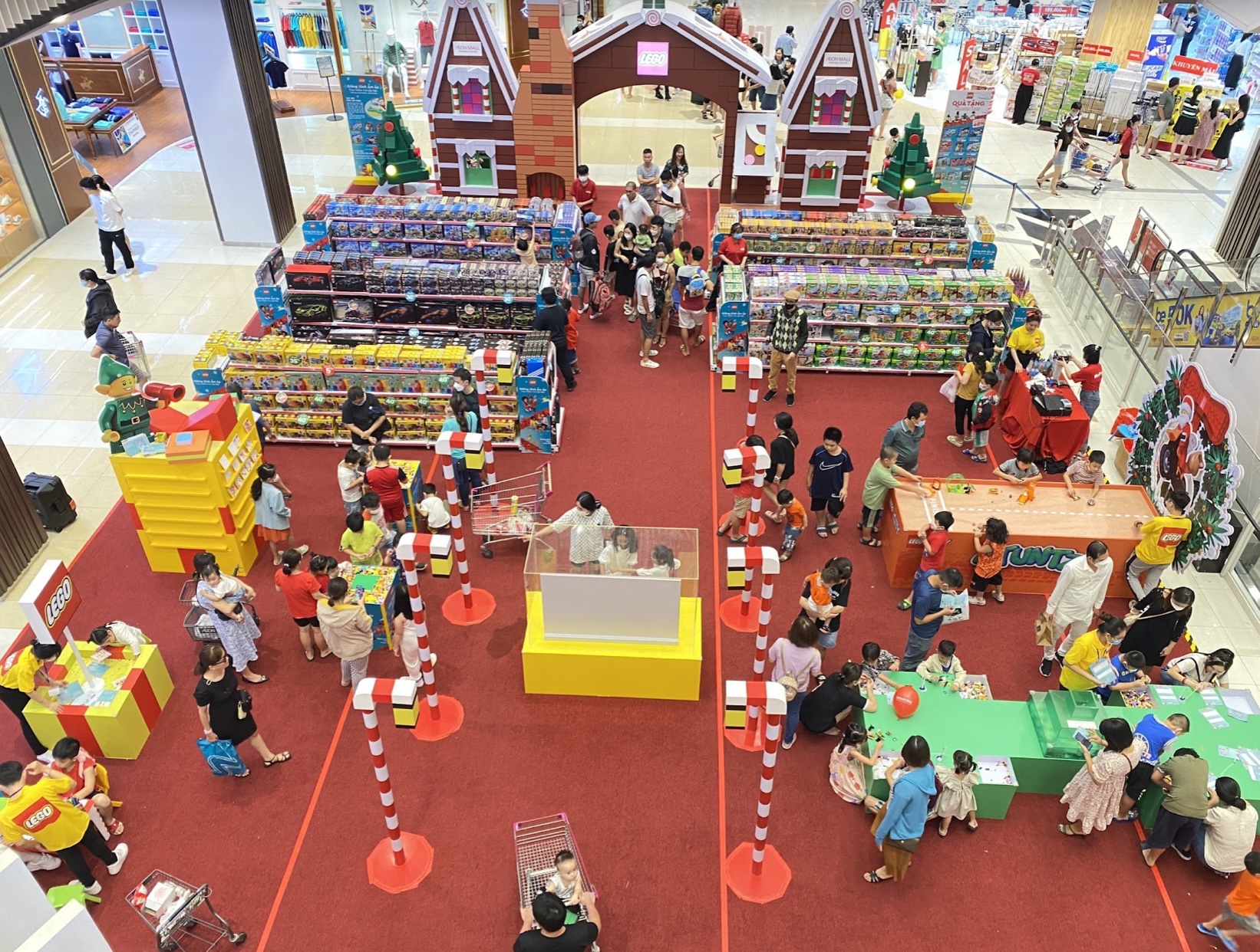 Tận hưởng Giáng Sinh an lành cùng LEGO TechTimes Vietnam Tận hưởng Giáng Sinh an lành cùng LEGO
