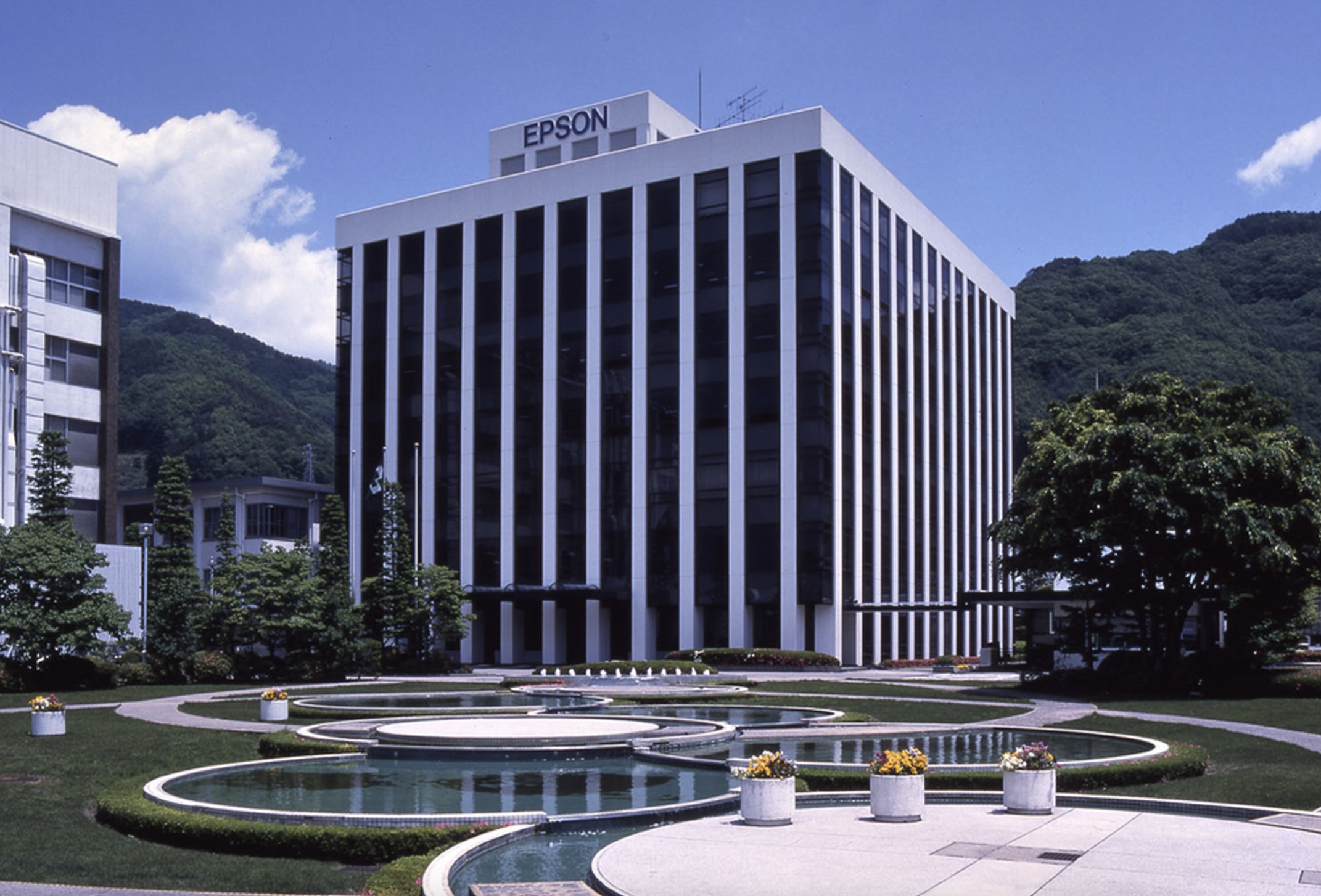 Epson ngừng bán máy in laser vào năm 2026 Epson ngừng bán máy in laser vào năm 2026