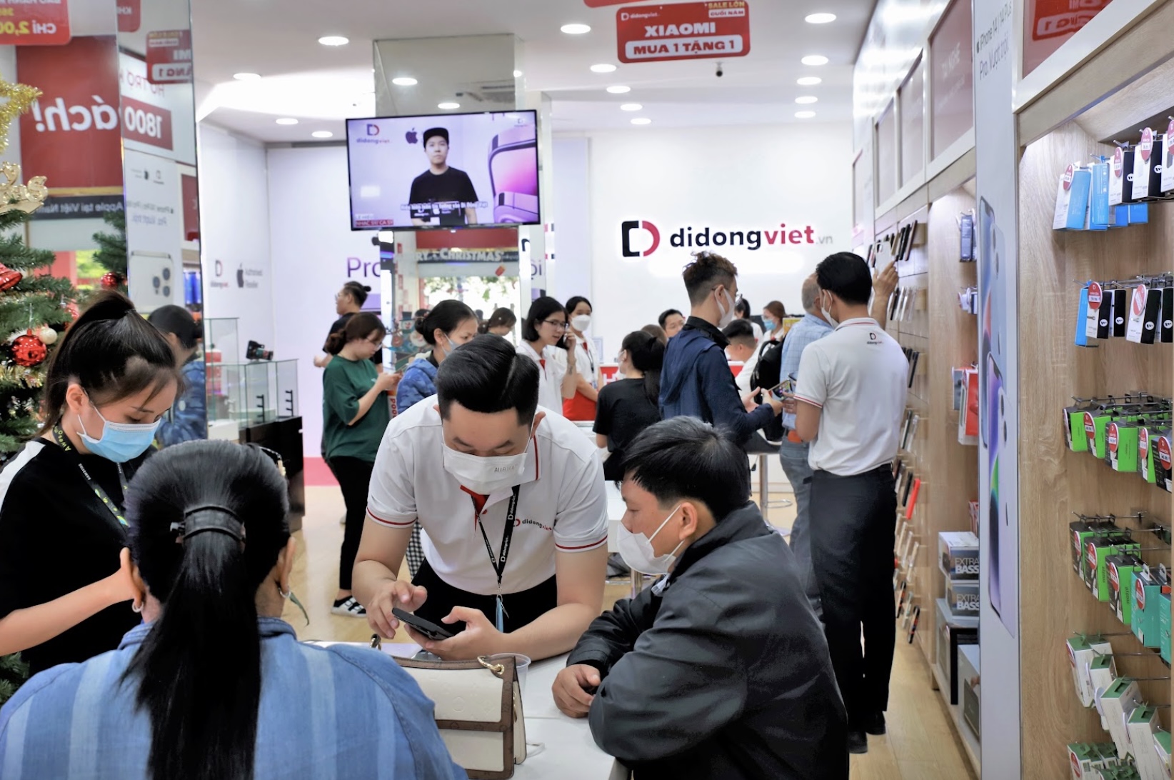 Xu hướng mua sắm của người dùng tăng cao dịp Giáng sinh