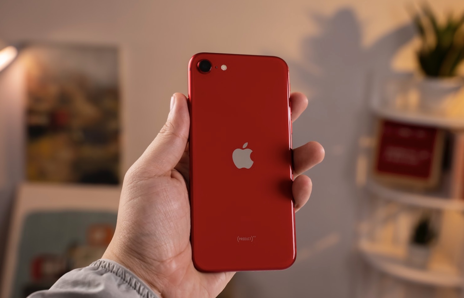 iPhone 8 chỉ còn từ 3,59 triệu đồng