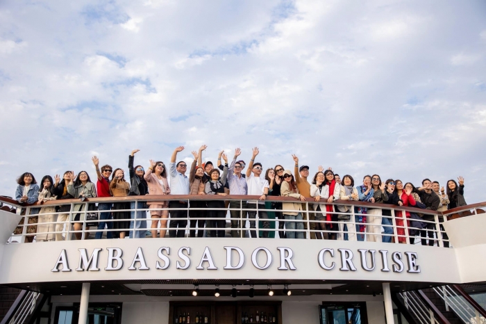 1677521531 337 Ngoc Ha dang loat anh di du thuyen sang chanh TechTimes Vietnam Ngọc Hà đăng loạt ảnh đi du thuyền sang chảnh, đáp trả khi bạn bè hỏi về sự thiếu công bằng