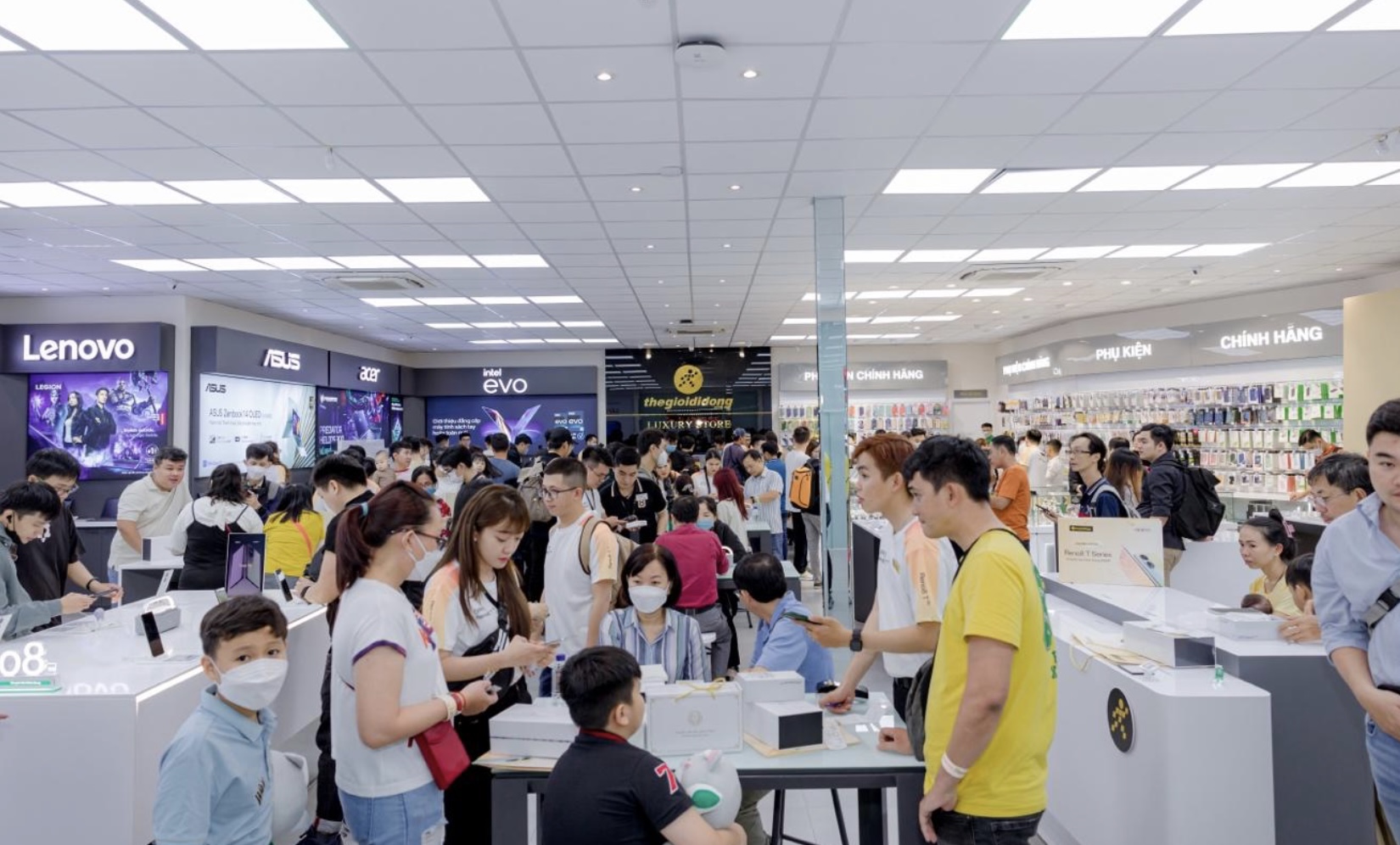 OPPO Reno8 T Series đạt 27.000 đơn đặt trước