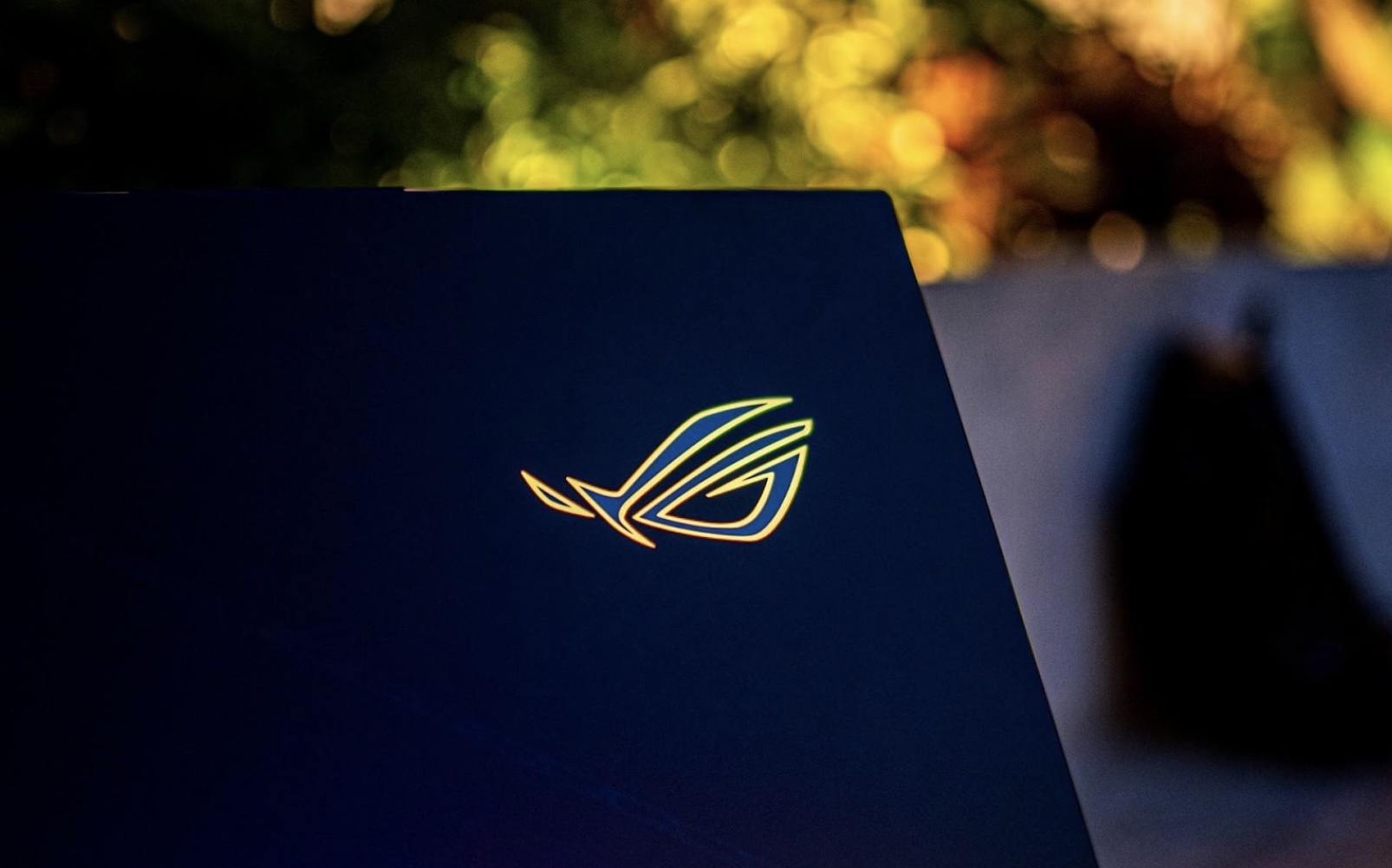 ROG Strix SCAR 18: Laptop đầu tiên dùng Intel Core i9 thế hệ 13 và Geforce RTX 40 Series TechTimes Vietnam ROG Strix SCAR 18: Laptop Intel Core i9 thế hệ 13 và RTX 40 Series
