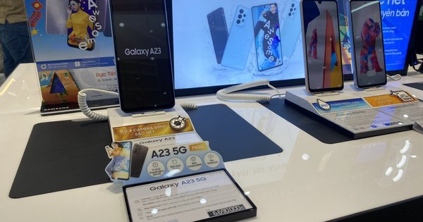 Bất ngờ khi mua smartphone giá rẻ Bất ngờ khi mua smartphone giá rẻ