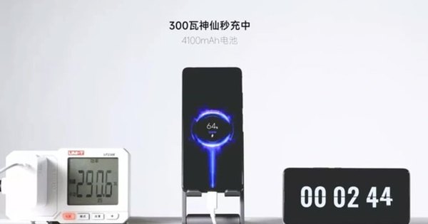 Cuộc đua sạc nhanh di động khốc liệt