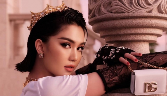 1677912492 560 Ly Nha Ky tuyen bo gia tu showbiz Tran Thanh TechTimes Vietnam Lý Nhã Kỳ tuyên bố giã từ showbiz, Trấn Thành lên tiếng về ồn ào trong rạp chiếu phim