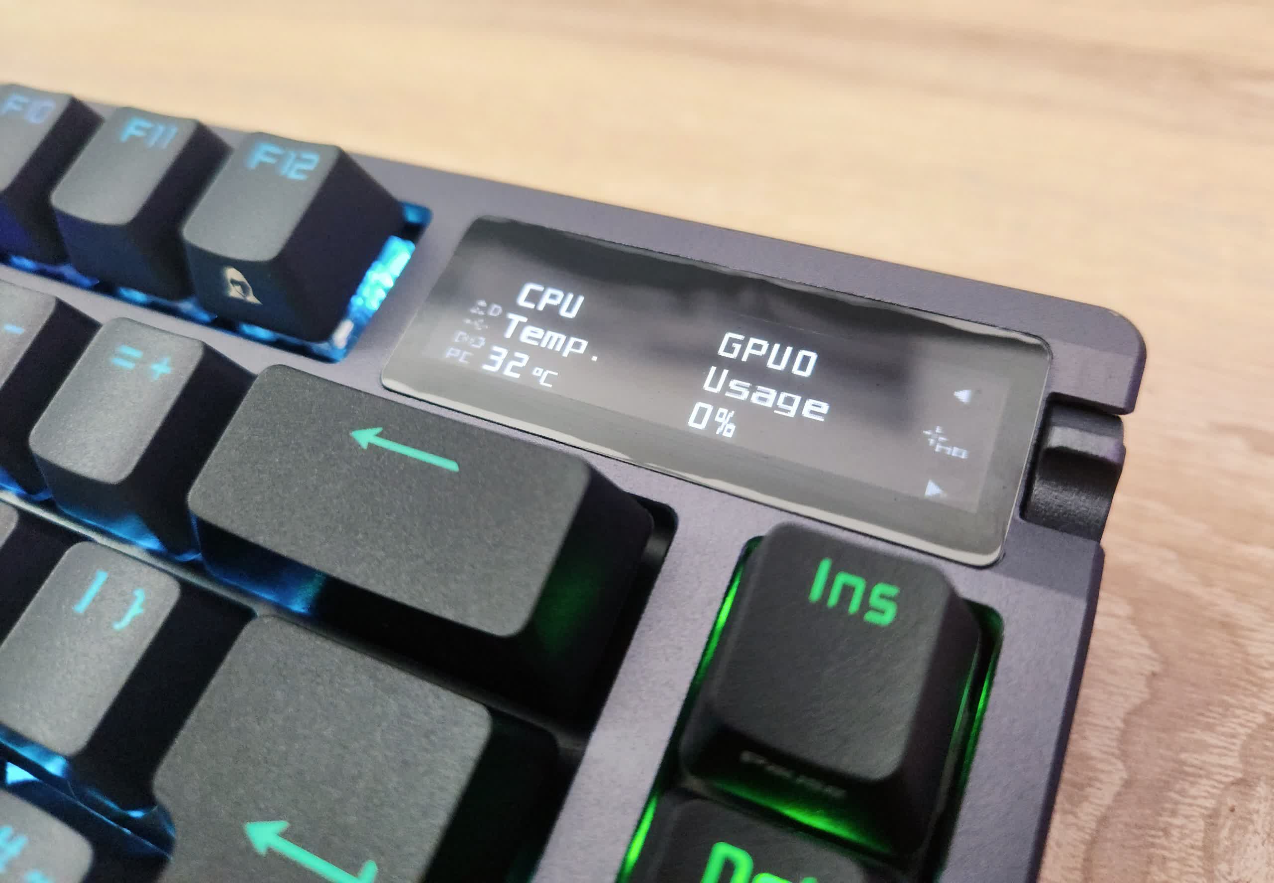 1678360398 960 Danh gia ban phim khong day Asus ROG Azoth TechTimes Vietnam Đánh giá bàn phím không dây Asus ROG Azoth