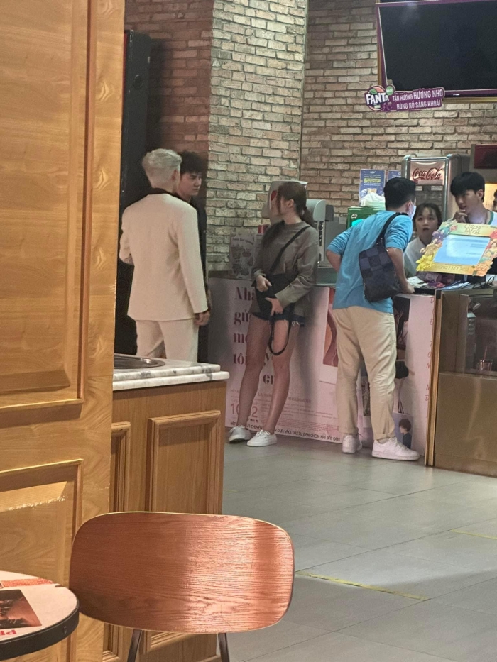 1678536465 586 Duy Khuong khang dinh khong phai hoc tro Tran Thanh TechTimes Vietnam Duy Khương khẳng định không phải học trò Trấn Thành, chia sẻ loạt thông tin chiêu trò gây chú ý