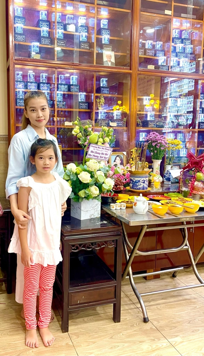 1680001319 766 Truong Bao Nhu dang loat anh Lavie nhan ngay gio TechTimes Vietnam Trương Bảo Như đăng loạt ảnh Lavie nhân ngày giỗ mẹ, đồng thời tiết lộ hoàn cảnh hiện tại của bé.