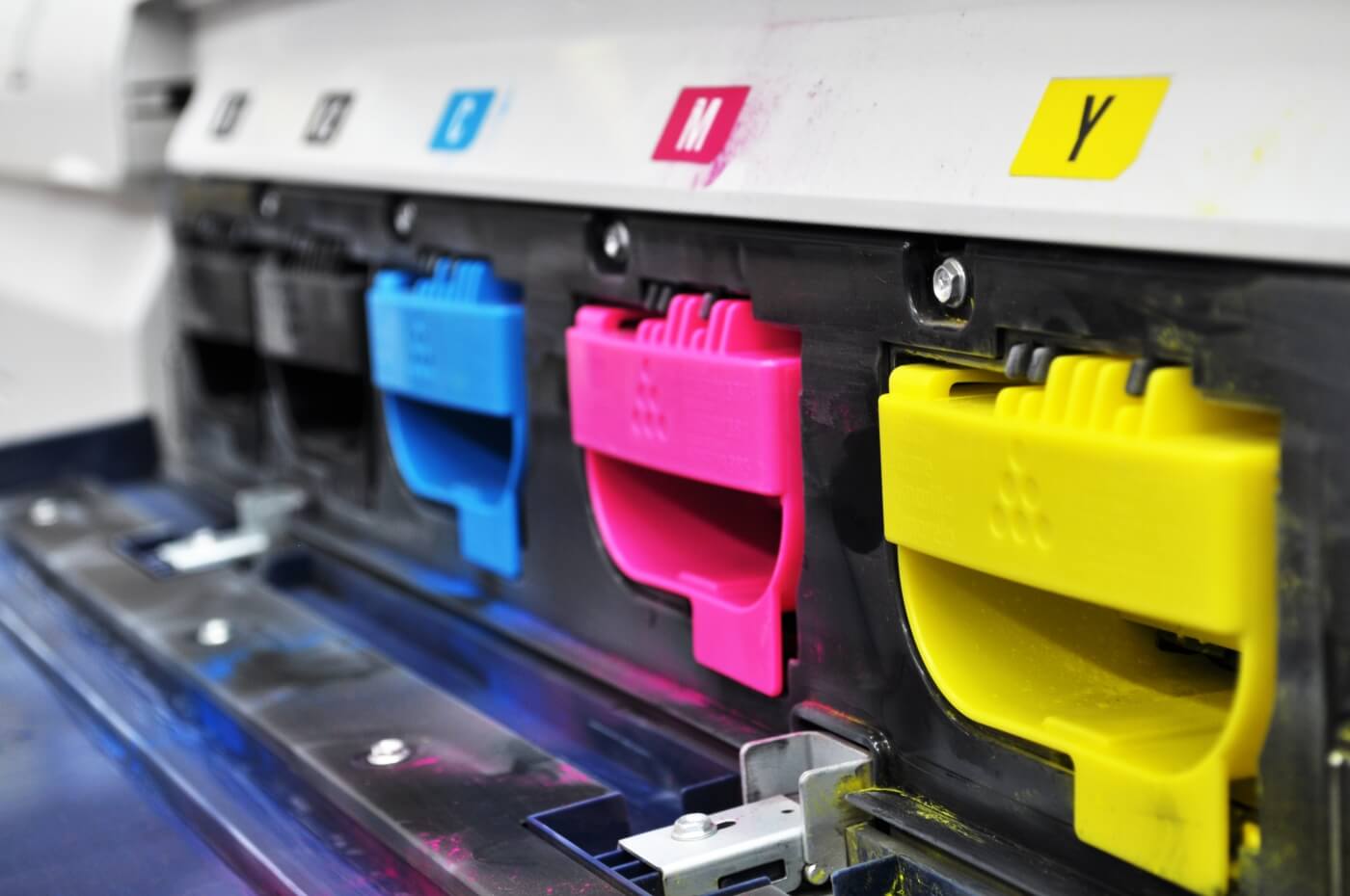 HP liên tục cập nhật máy in của mình để chặn hộp mực của bên thứ ba HP keeps updating its printers to block third-party ink cartridges