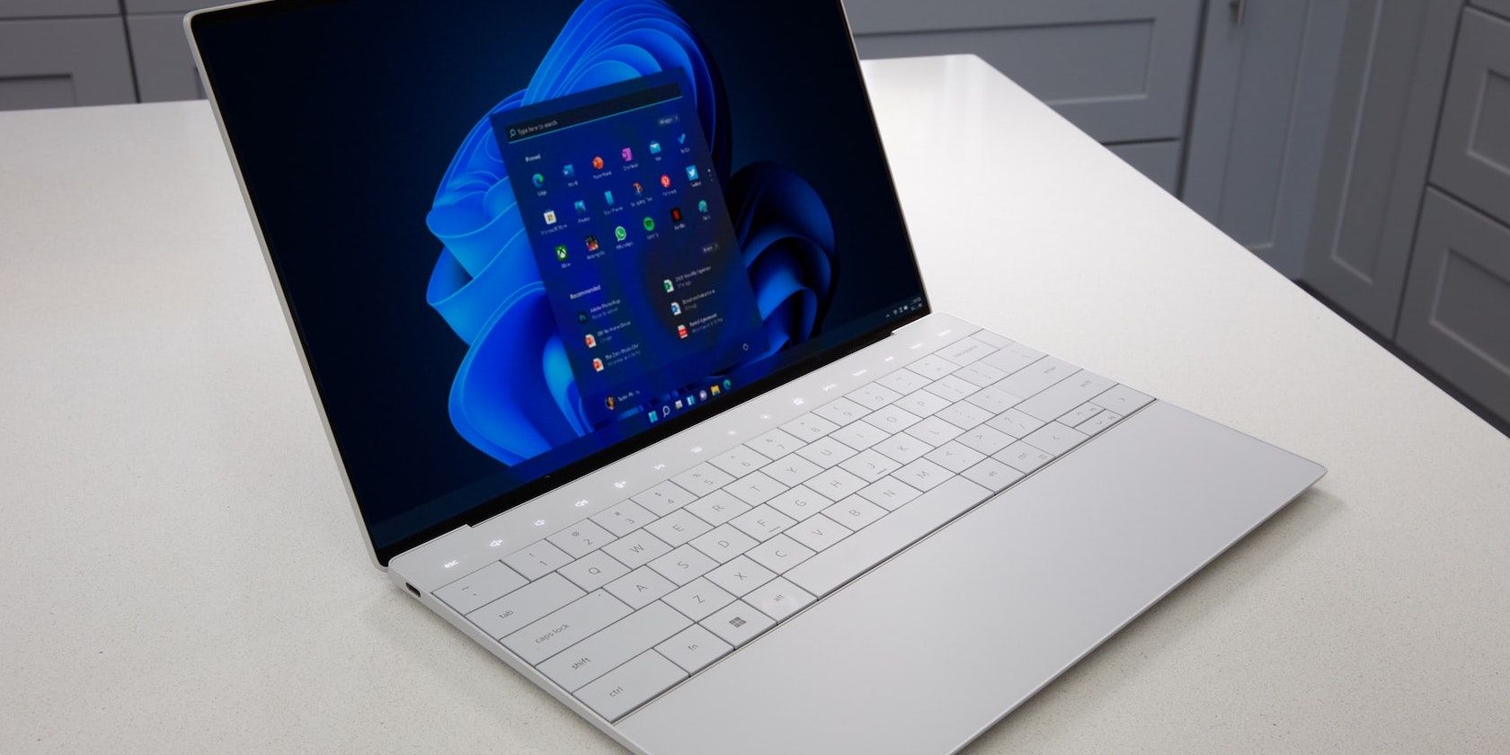 Cách khắc phục tùy chọn khởi động kế thừa bị xám trong BIOS trên Windows laptop