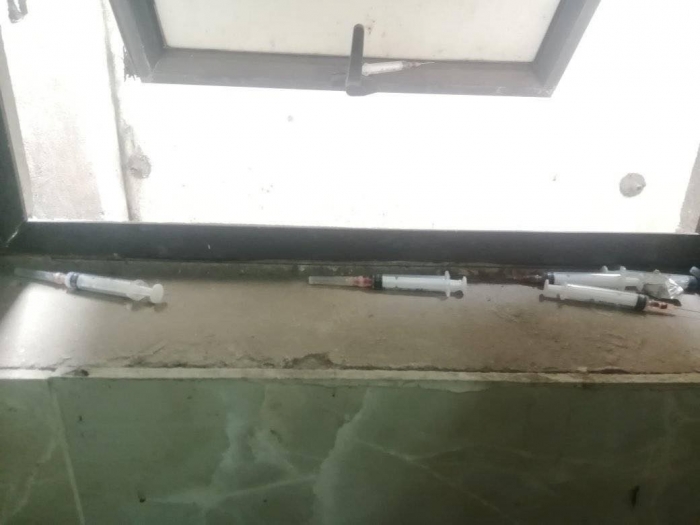 Cu dan mang ron nguoi khi thay hinh anh nha TechTimes Vietnam Cư dân mạng 'rợn người' khi thấy hình ảnh nhà vệ sinh ở bến xe Kim Mã