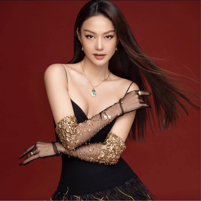 Minh Hang xuat hien rang ro sau thong bao mang TechTimes Vietnam Minh Hằng xuất hiện rạng rỡ sau thông báo mang bầu, thân hình vẫn chuẩn từng li gây sốt MXH