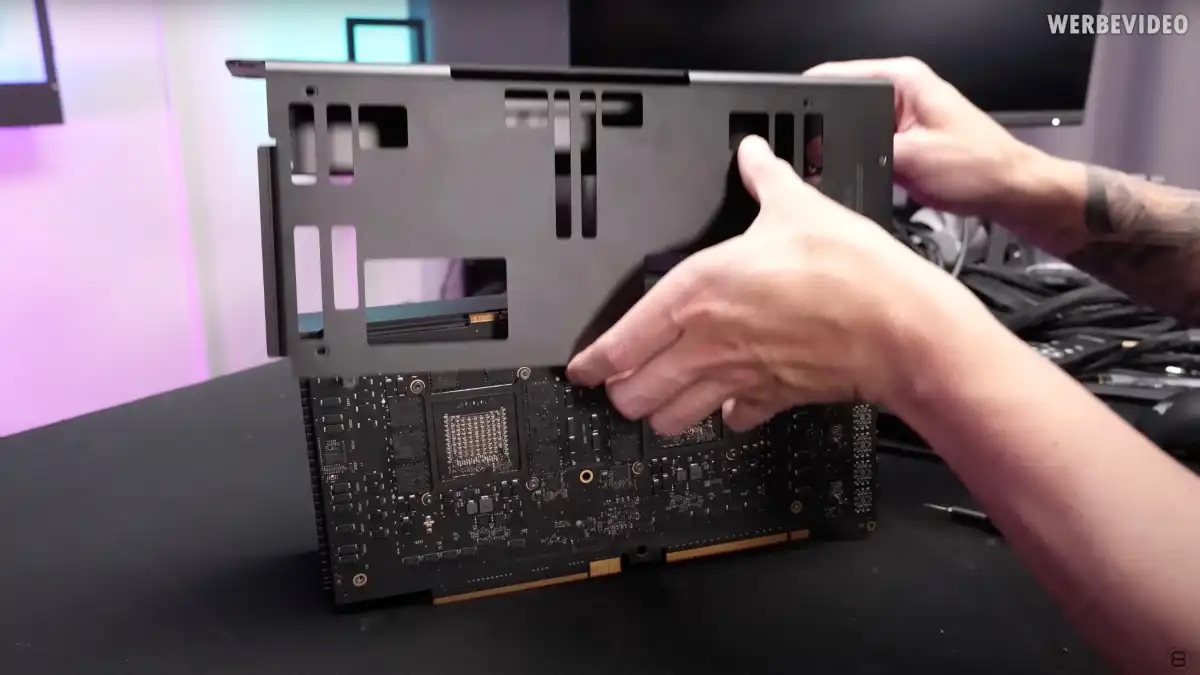 Sự bền bỉ của Mac Pro ‘chip Intel’: Nhanh hơn GPU AMD mới nhất Sự bền bỉ của Mac Pro 'chip Intel' ⋯ "Nhanh hơn GPU AMD mới nhất"