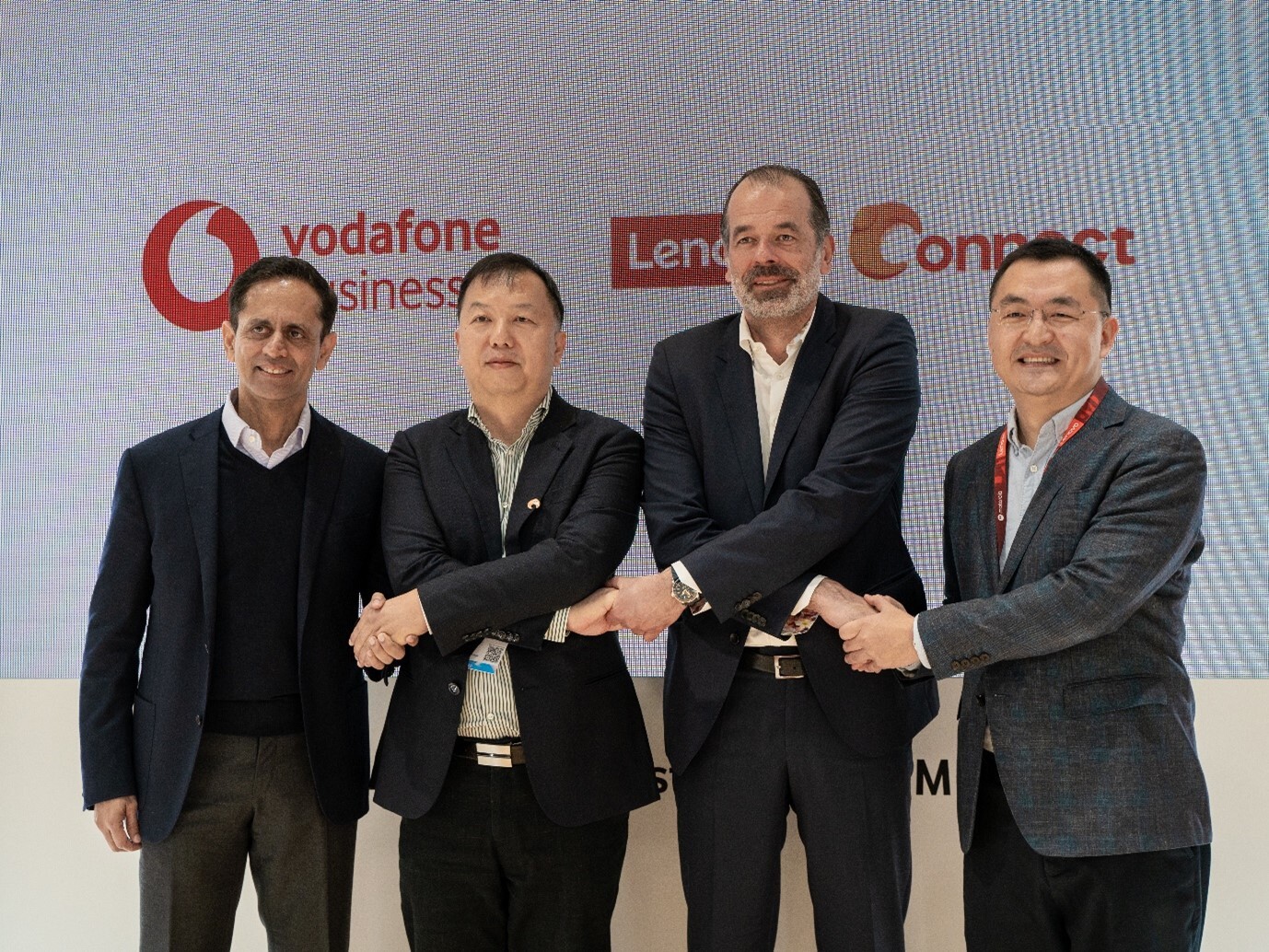 Vodafone Business hợp tác với Lenovo Connect để tăng khả năng kết nối và bảo mật cho khách hàng ở Châu Âu TechTimes Vietnam Vodafone Business hop tac voi Lenovo Connect de tang kha TechTimes Vietnam Vodafone Business hợp tác với Lenovo Connect để tăng khả năng kết nối và bảo mật cho khách hàng ở Châu Âu