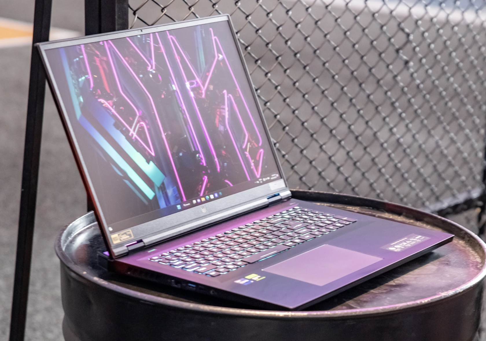 Laptop gaming Predator Helios 16 và 18 có mặt tại Việt Nam, giá trên 110 triệu đồng TechTimes Vietnam Laptop gaming Predator Helios 16 và 18 có mặt tại Việt Nam, giá trên 110 triệu đồng