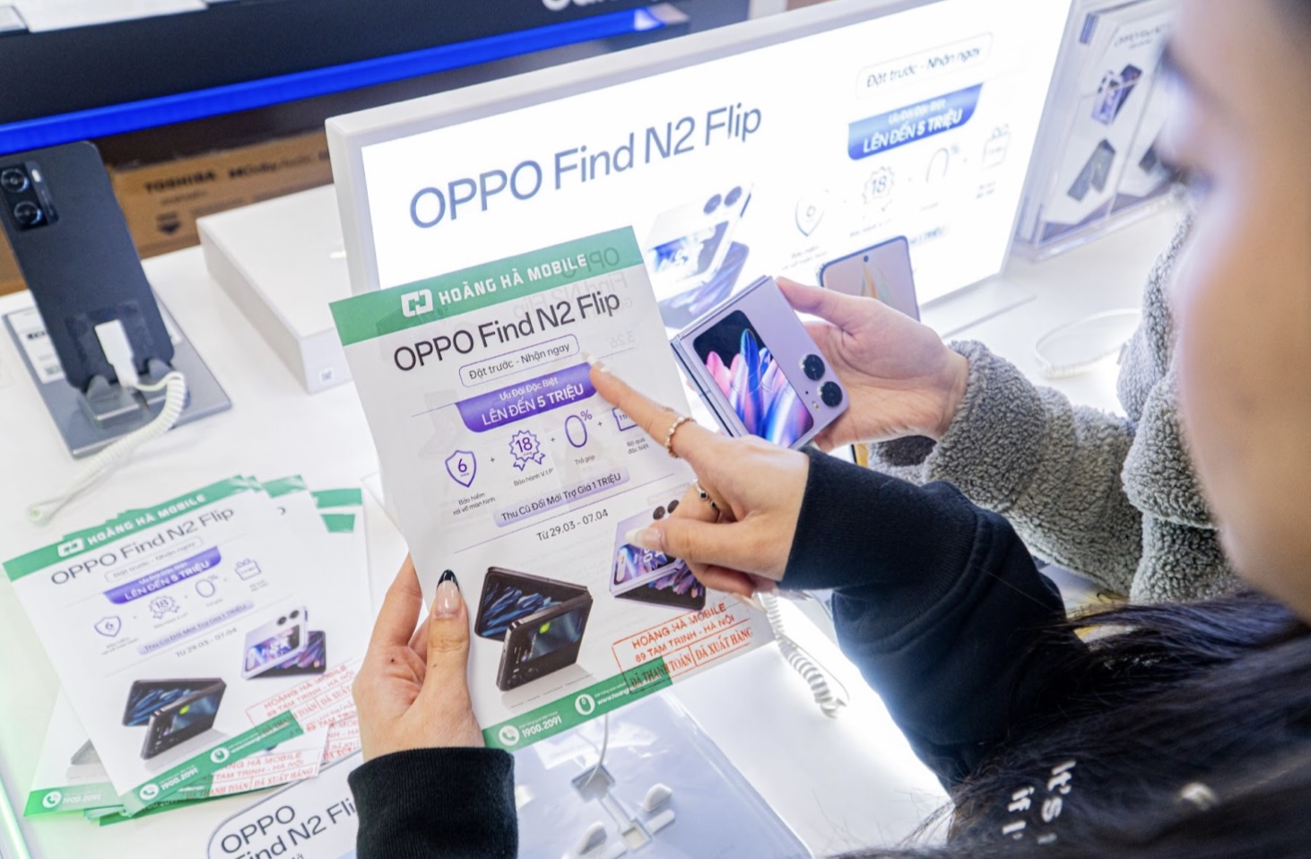 Hoàng Hà Mobile mang đến nhiều ưu đãi cho người dùng đặt trước OPPO Find N2 Flip.