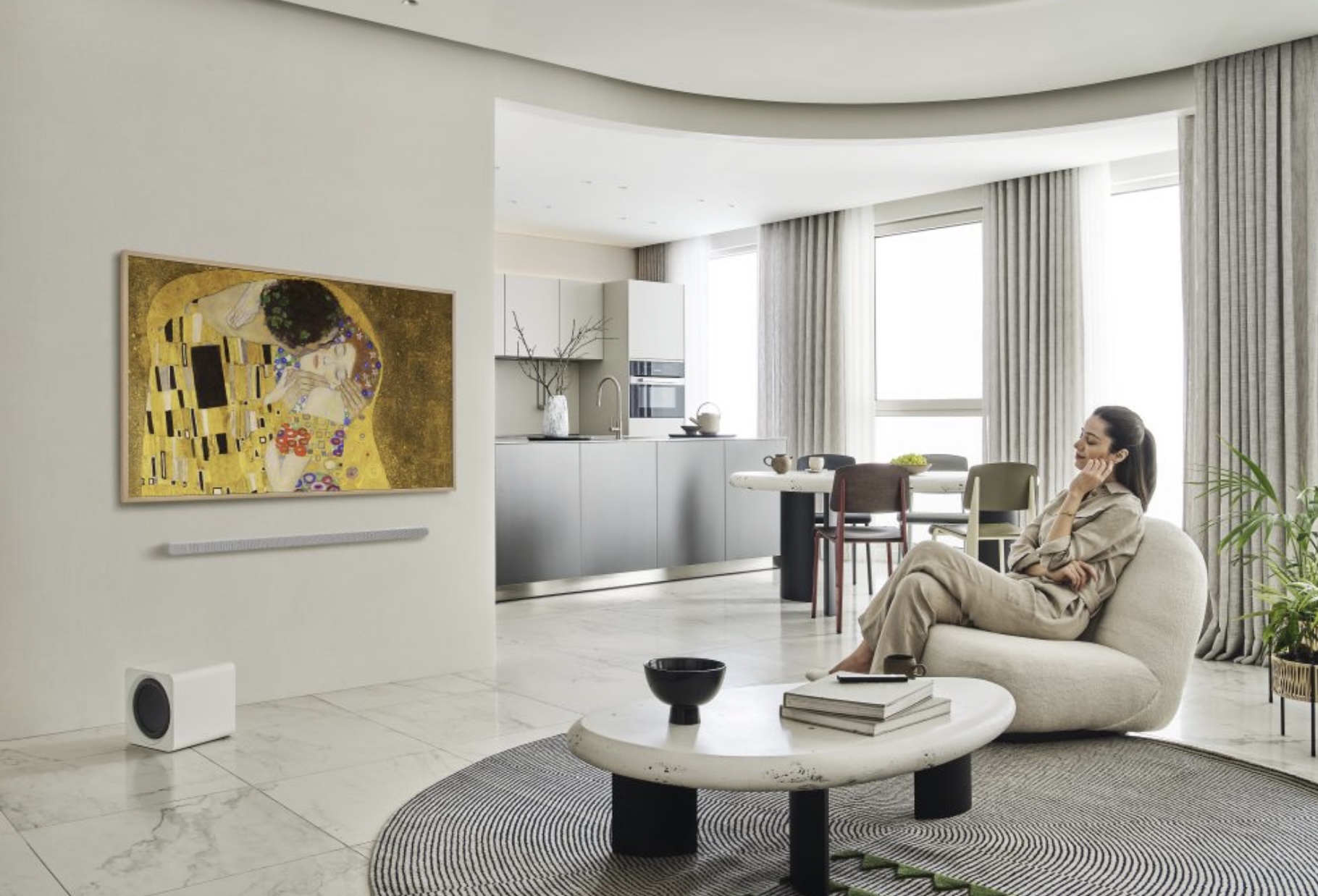 Samsung vừa ra mắt sản phẩm TV cao cấp mới 2023 tại Việt Nam, bao gồm Neo QLED, QLED và OLED, cùng Lifestyle TV.