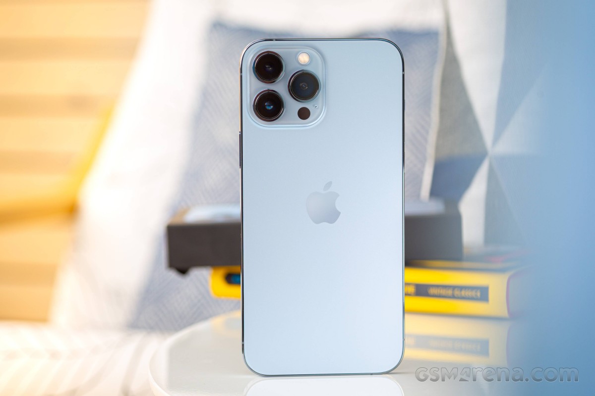 Giá iPhone 13 Pro Max ngày 8/3 rẻ bất ngờ, giảm còn 14 triệu khiến chị em ‘cười lăn’ nhiệt tình Giá iPhone 13 Pro Max ngày 8/3 rẻ bất ngờ, giảm còn 14 triệu khiến chị em 'cười lăn' nhiệt tình