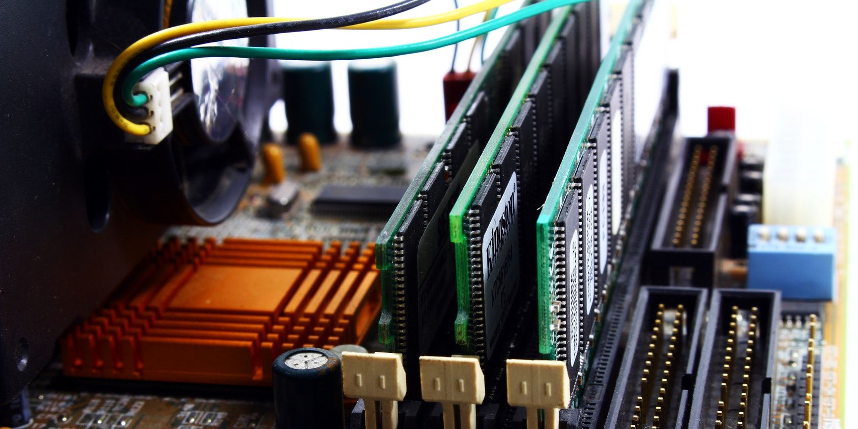 4 cách khắc phục để thử nếu Windows không sử dụng hết RAM của bạn check ram on Windows PC