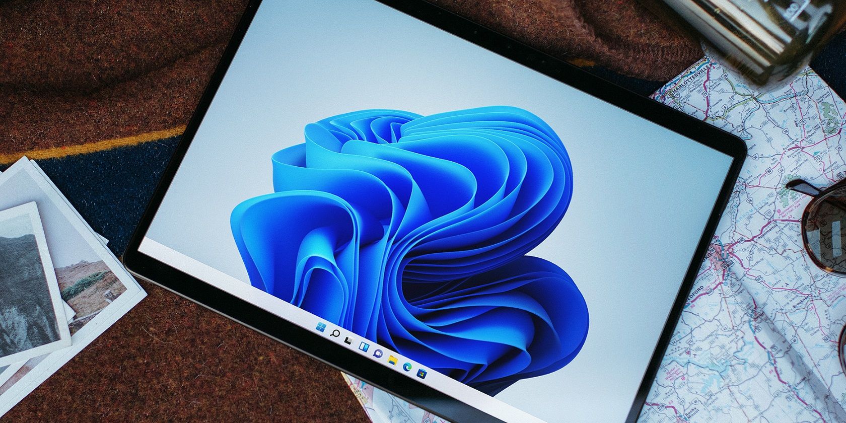 The Windows 11 desktop