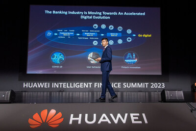 Leo chen, president of huawei sub-saharan africa region, unveiled ‘non stop banking’ initiative at the huawei intelligent finance summit for africa 2023, the initiative calls for hand-in-hand collaboration between the ict and banking industries and facilitate a digital future of 'non-stop' services, 'non-stop' development, and 'non-stop' innovation. (prnewsfoto/huawei)
