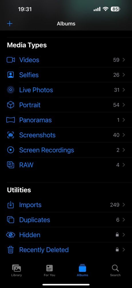 Tab Album trên ứng dụng Ảnh trên iPhone