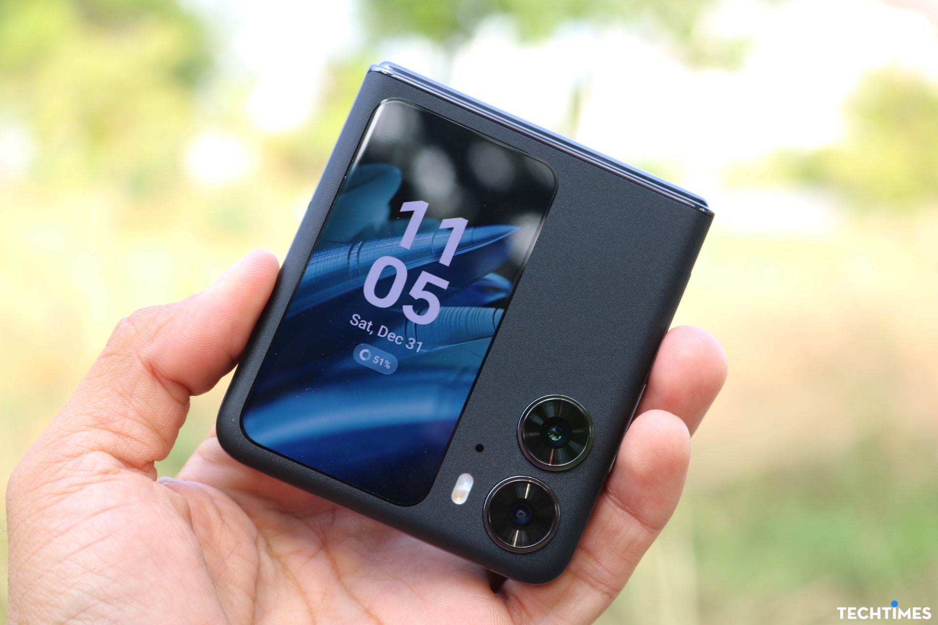 Đánh giá OPPO Find N2 Flip: Màn hình gập đẹp, camera chất lượng