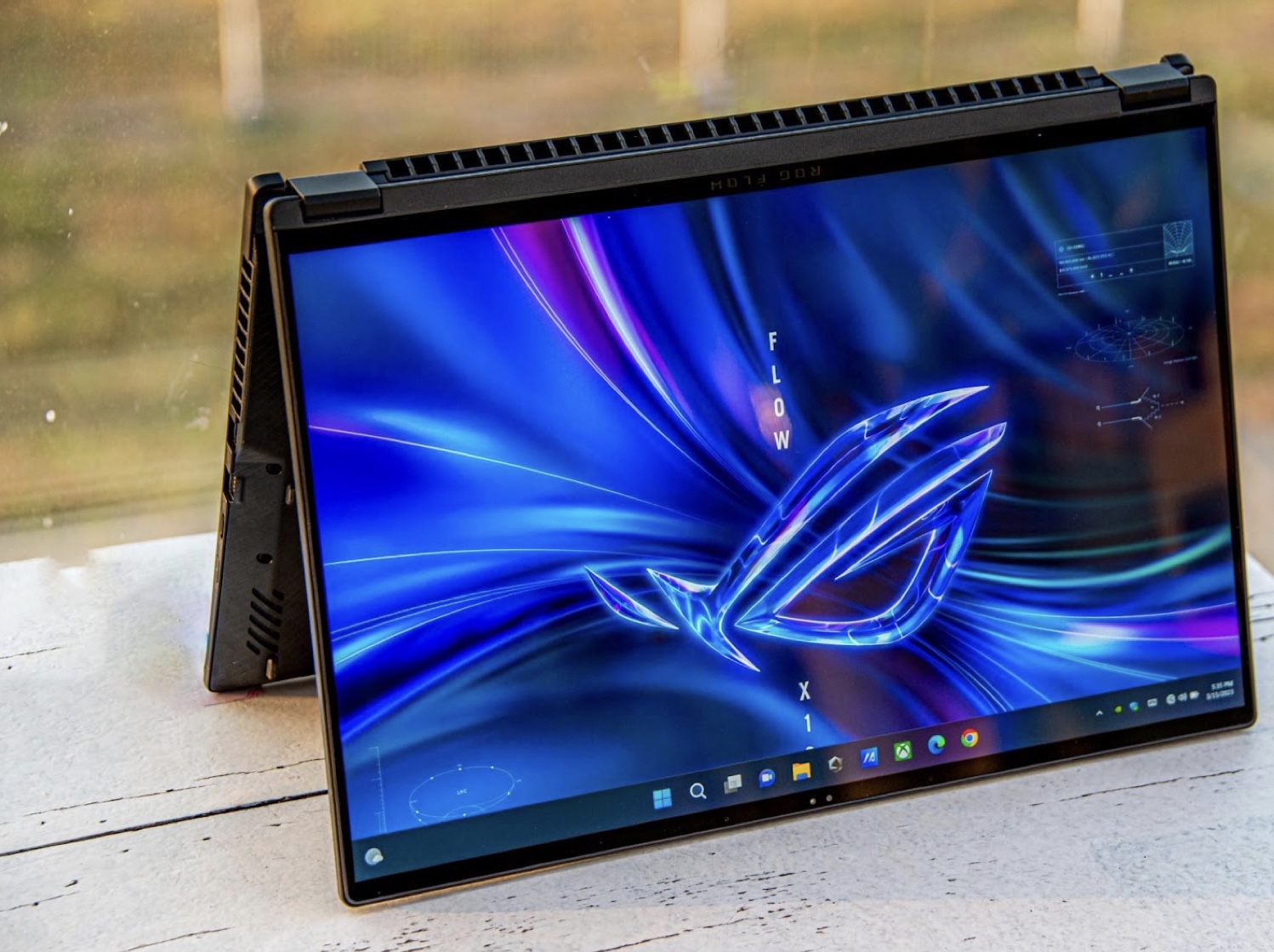 ROG Flow X16 – Vượt mọi ranh giới sáng tạo