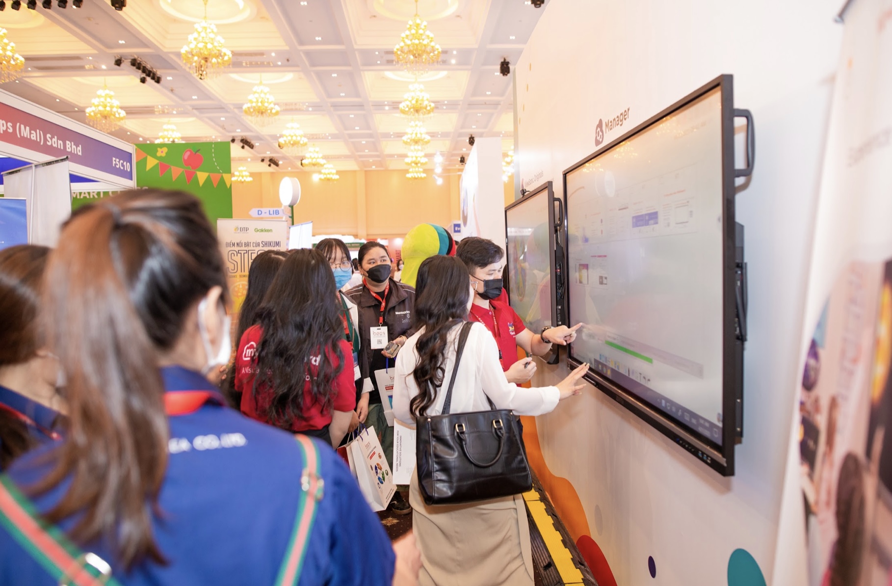 BESS Vietnam 2023: ViewSonic giới thiệu mô hình lớp học thông minh tại