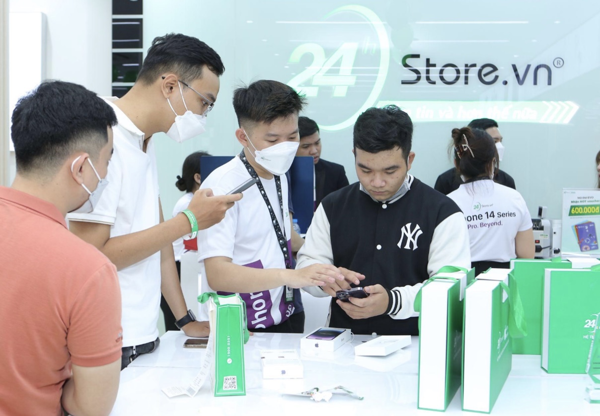 24hStore: "Đây là sân chơi của chúng ta” trước thách thức của...