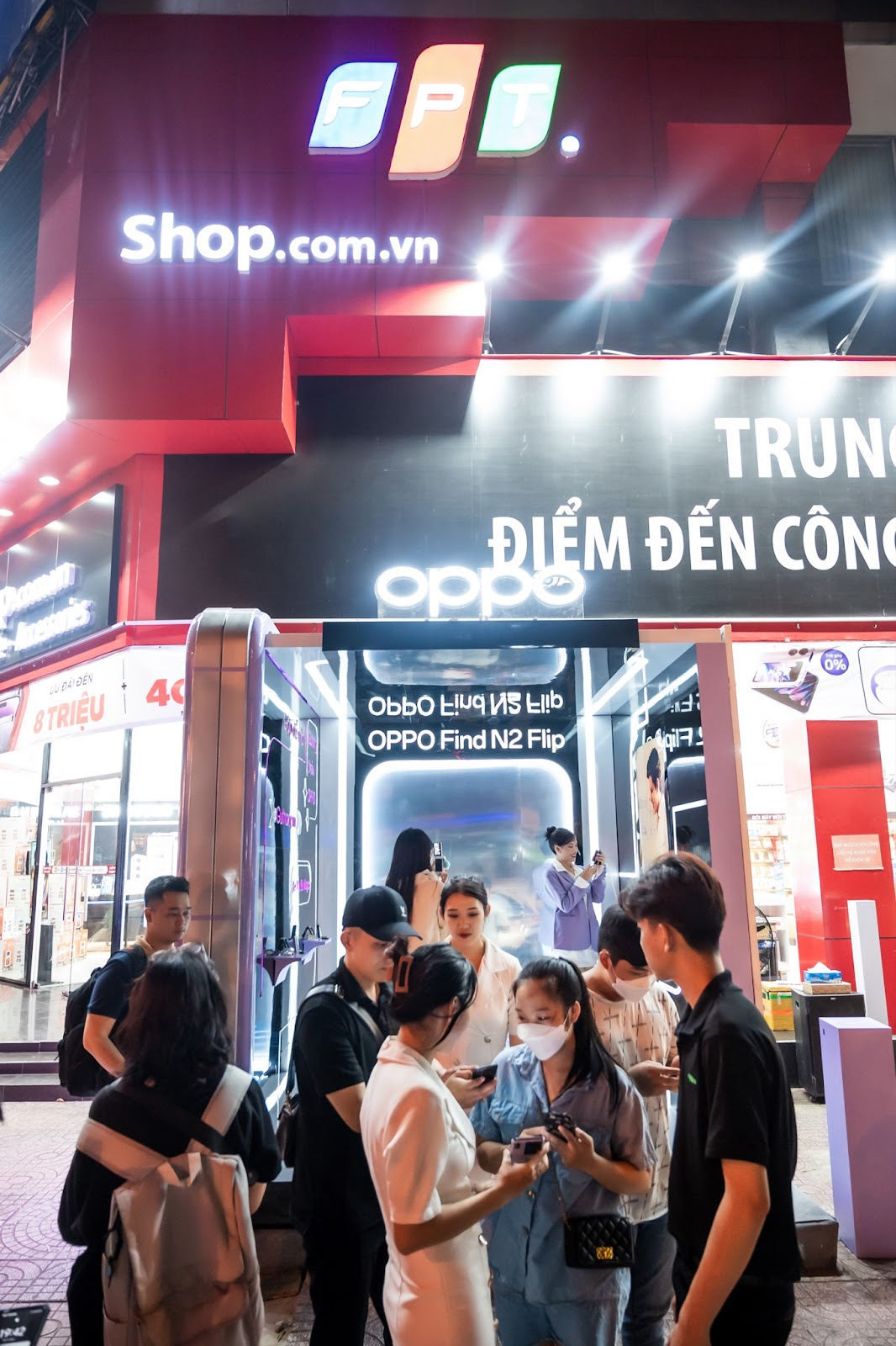 OPPO tổ chức chuỗi sự kiện trải nghiệm Find N2 Flip TechTimes Vietnam Cửa hàng FPT shop, 121 Lê Lợi, Phường Bến Thành, Quận 1, Thành phố Hồ Chí Minh