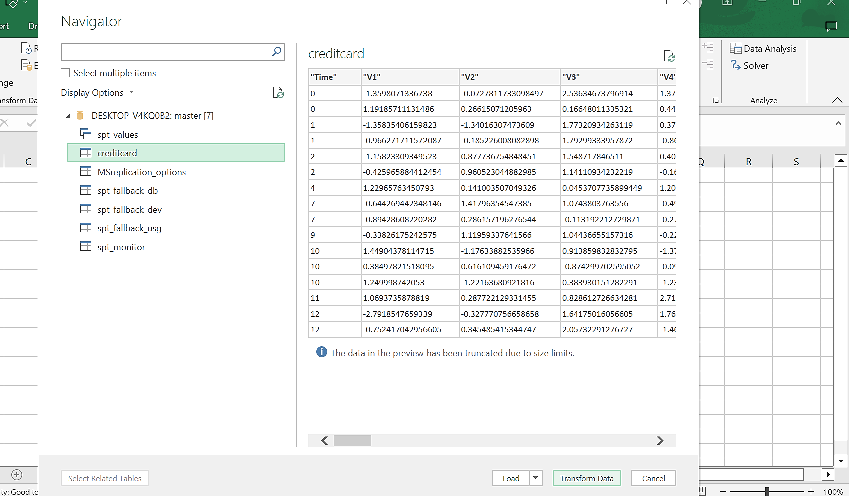Power Query Navigator đang hiển thị tất cả các bảng có sẵn trong cơ sở dữ liệu của bạn.