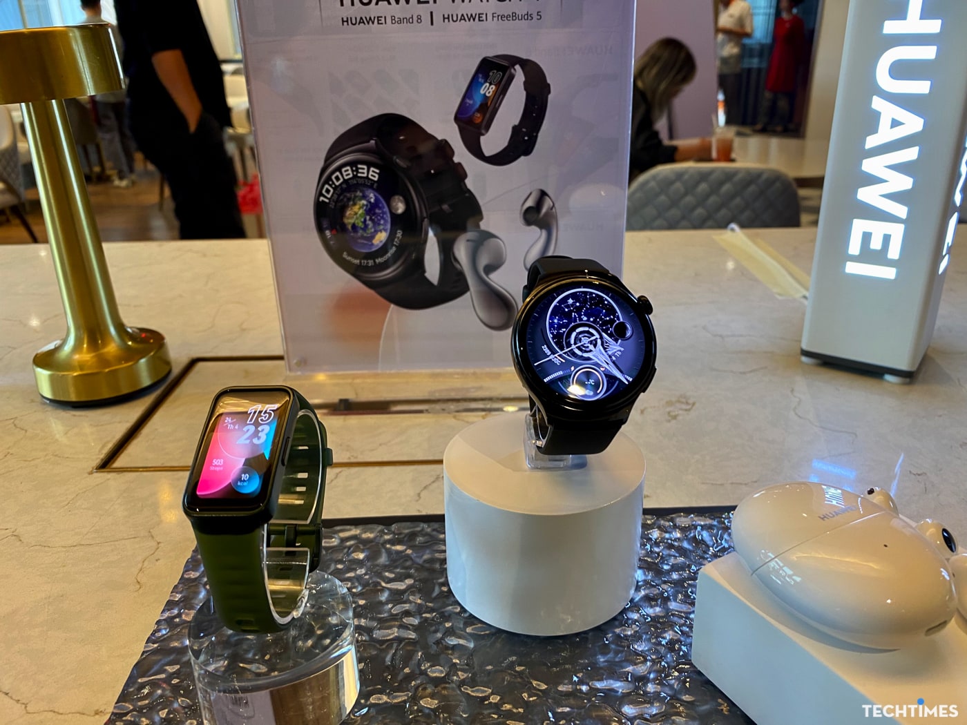 Huawei ra mắt Watch 4, Band 8 và Freebuds 5 tại Việt Nam