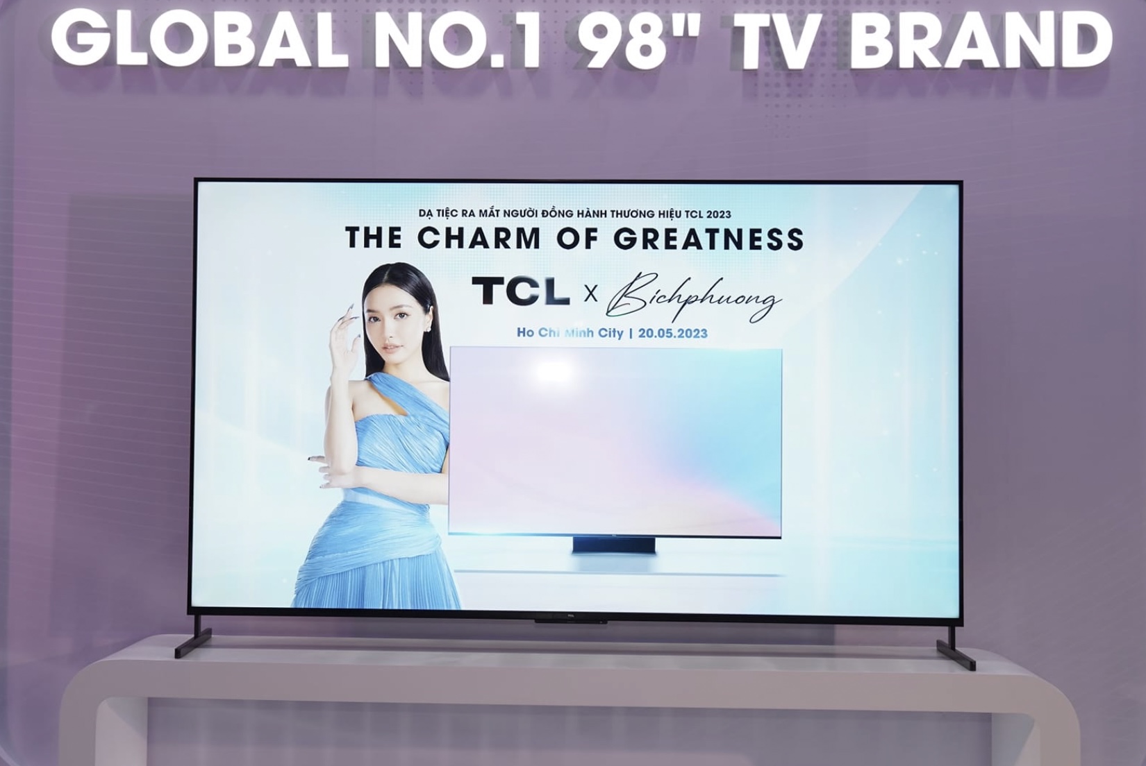 TCL công bố ca sĩ Bích Phương làm "người đồng hành" thương hiệu 2023