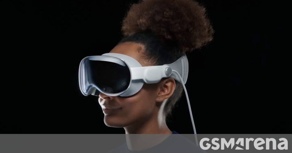 Apple có thể đang làm việc trên một tai nghe Vision Pro giá cả phải chăng hơn cho bản phát hành năm 2025 Apple có thể đang làm việc trên một tai nghe Vision Pro giá cả phải chăng hơn cho bản phát hành năm 2025