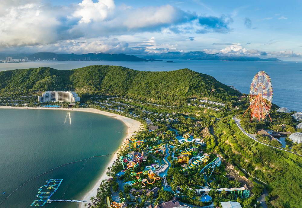 Charlie Puth và dàn nghệ sĩ Việt biểu diễn tại Siêu đại nhạc hội 8Wonder tại Vinpearl Nha Trang TechTimes Vietnam 1686825243 707 Charlie Puth va dan nghe si Viet bieu dien tai TechTimes Vietnam Charlie Puth và dàn nghệ sĩ Việt biểu diễn tại Siêu đại nhạc hội 8Wonder tại Vinpearl Nha Trang