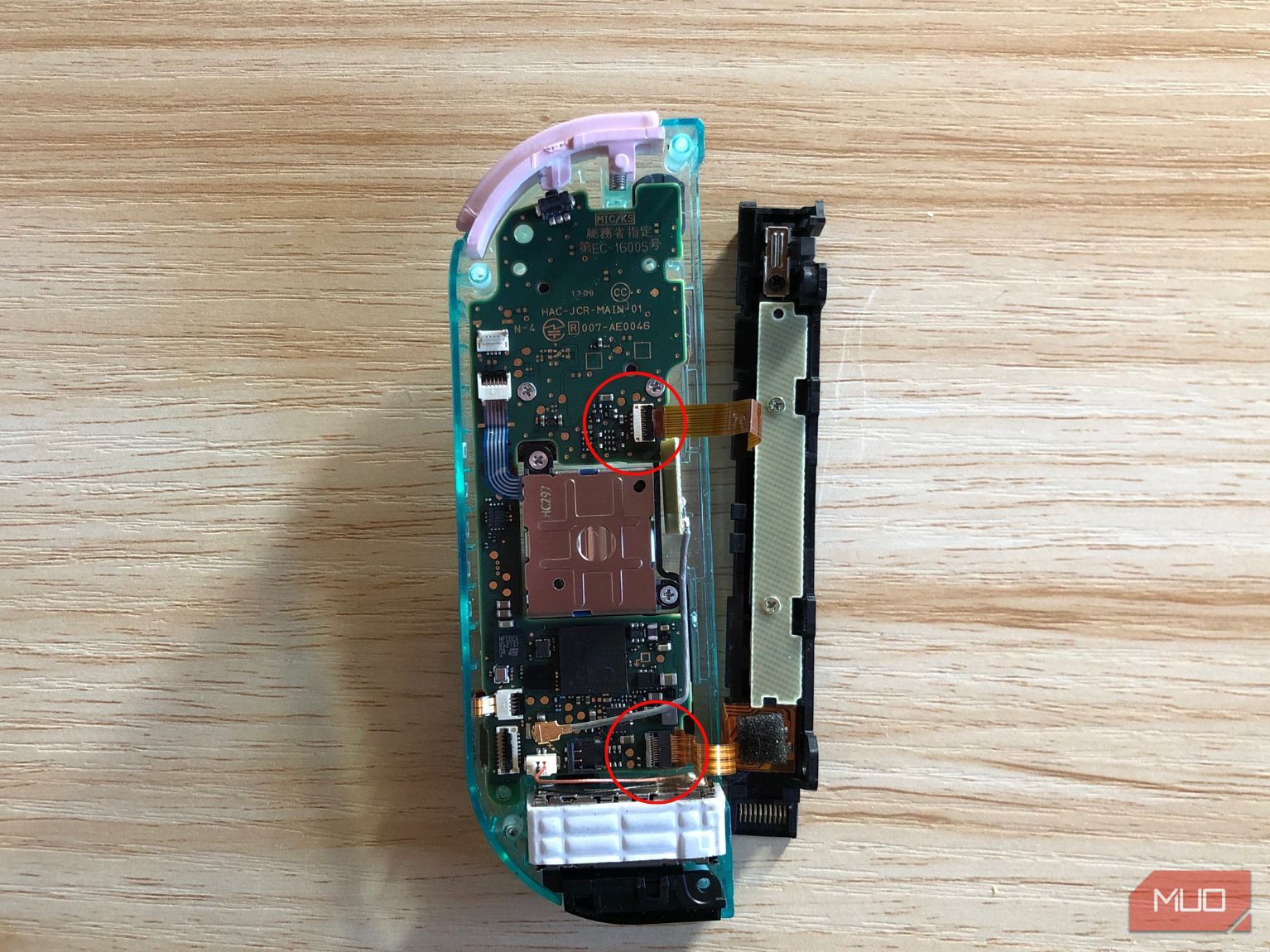 Lan can Cáp Ribbon Nintendo Switch Joy Con