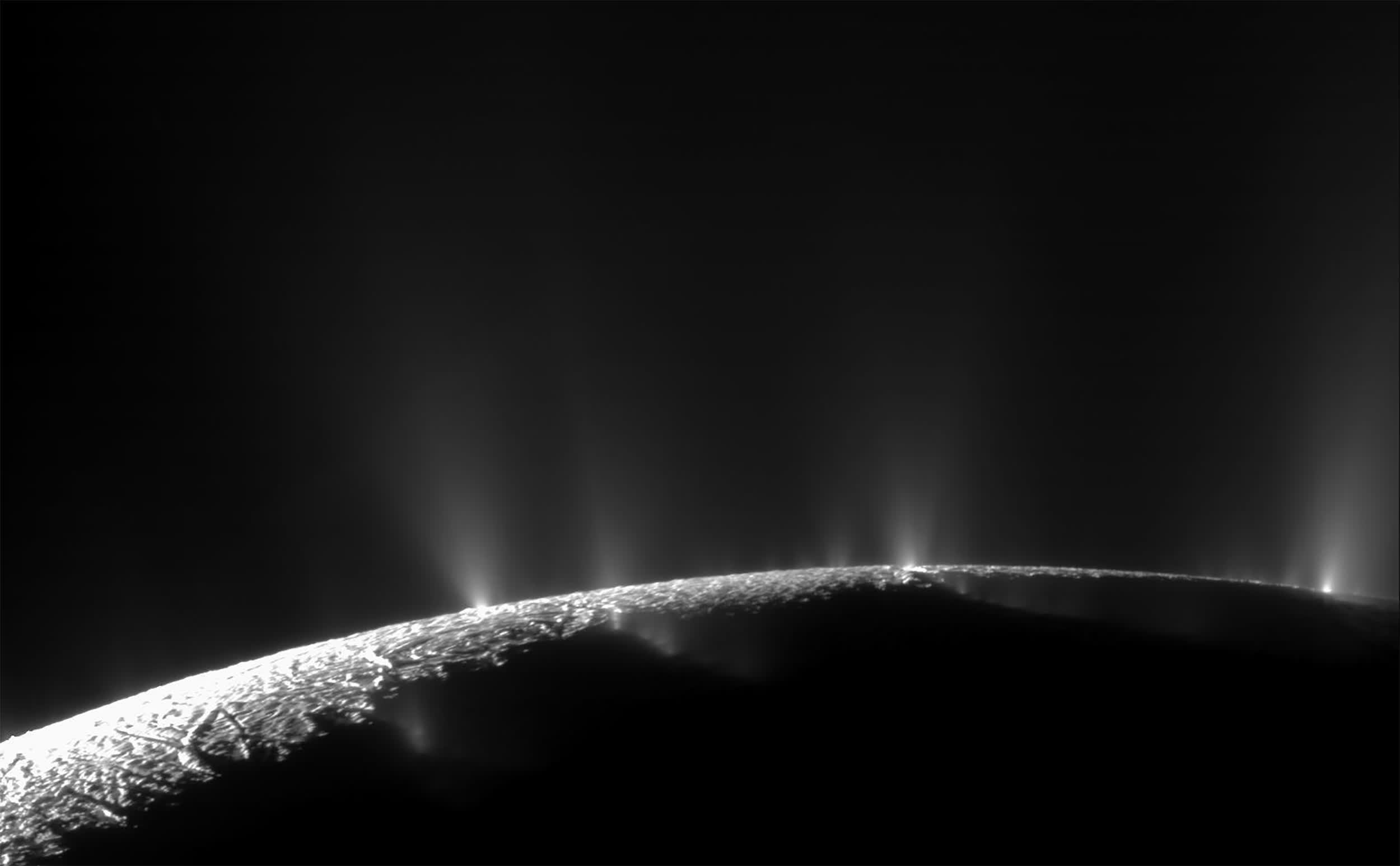 Scientists confirm Saturn