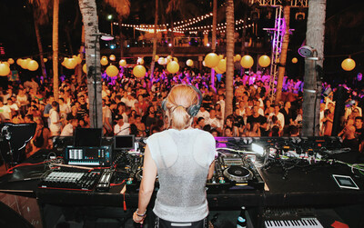 Sự kiện Summer Soundwave 2023 (PRNewsfoto/W Bali - Seminyak)