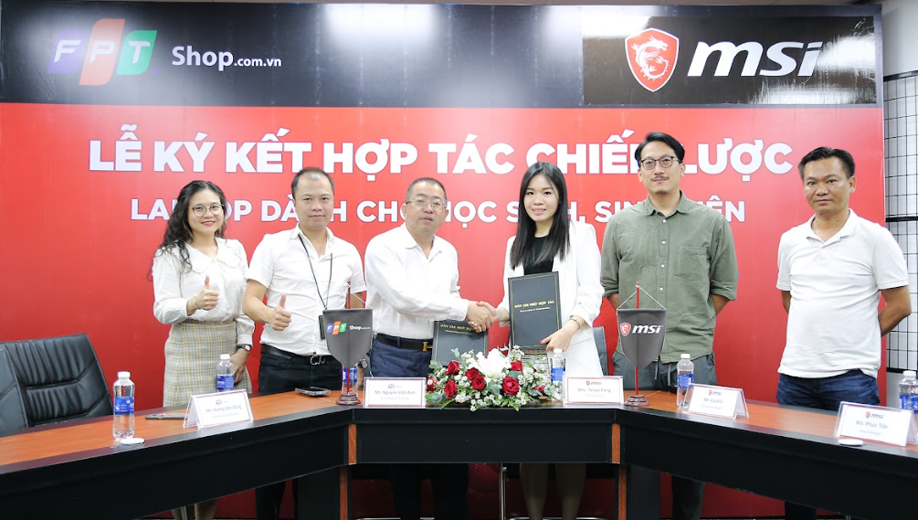 FPT Shop ưu đãi cho HS-SV và giáo viên khi mua laptop MSI