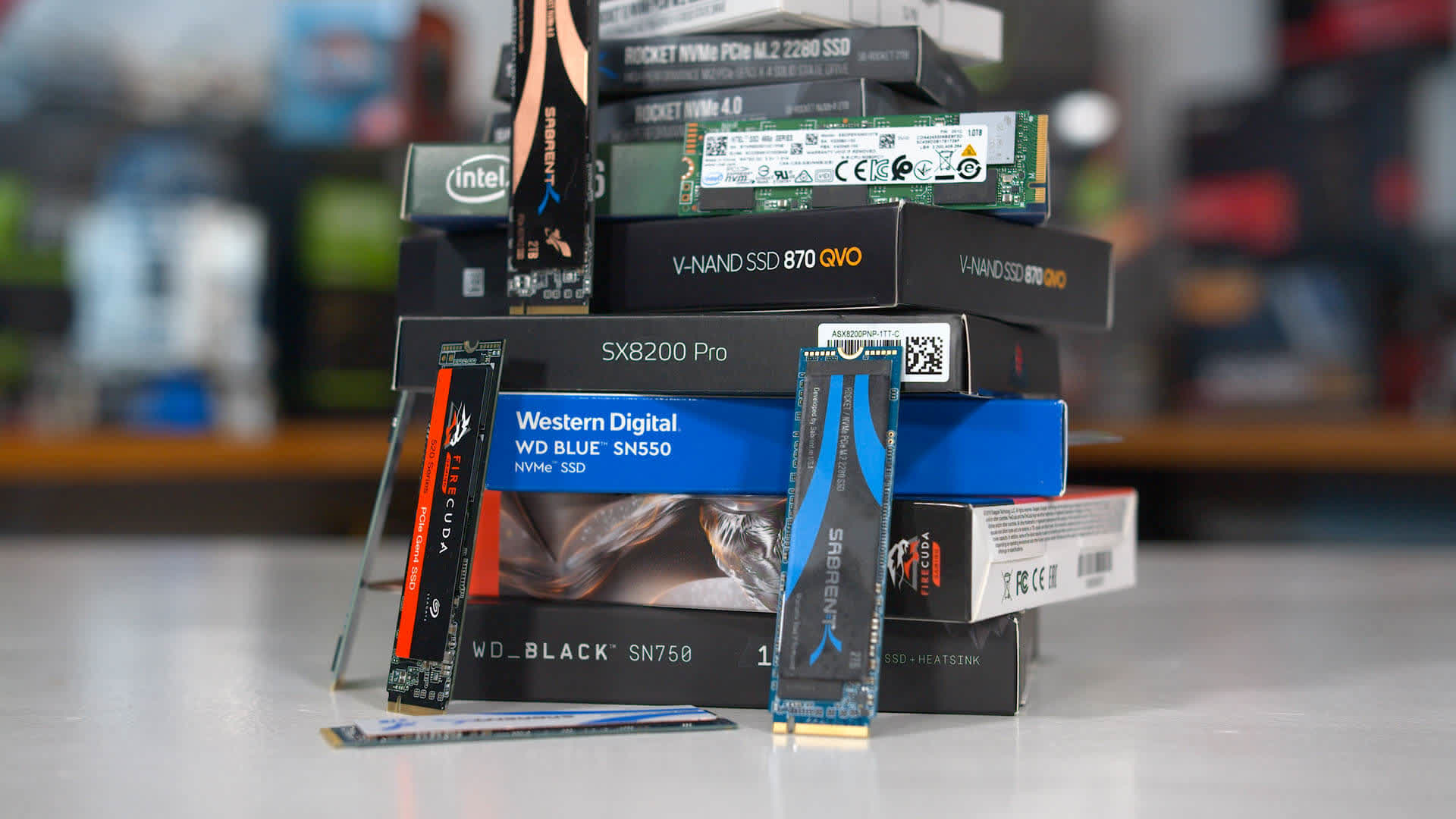 Giá sụt giảm: Các nhà phân tích dự đoán giá SSD sẽ giảm 13% trong quý 3 TechTimes Vietnam Gia sut giam Cac nha phan tich du doan gia TechTimes Vietnam Giá sụt giảm: Các nhà phân tích dự đoán giá SSD sẽ giảm 13% trong quý 3