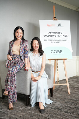 Bà Pitchakorn Meesak (trái), Trưởng phòng Mạng lưới Toàn cầu của SC Asset (PRNewsfoto/SC Asset Corporation Public Company Limited (SC))