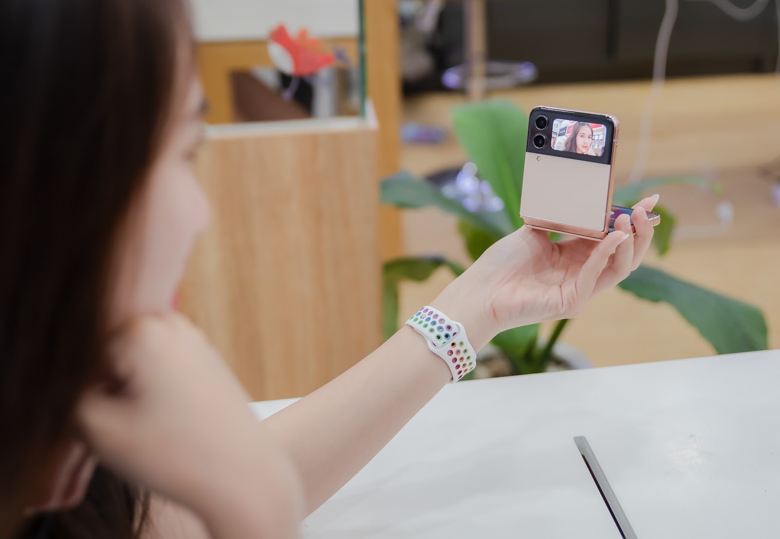 Nhập hội Samsung, điện thoại “Rẻ hơn các loại rẻ”