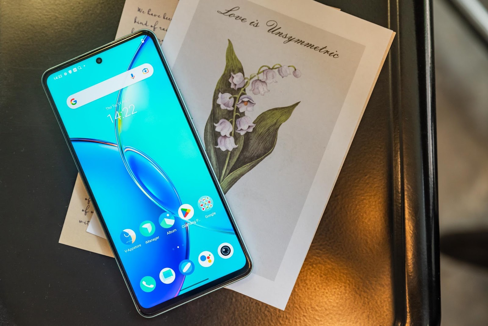 Gợi ý mẫu điện thoại đáng mua nhất trong mùa “Back to school” TechTimes Vietnam Sản phẩm được trang bị viên pin dung lượng 5000 mAh và hỗ trợ sạc nhanh lên đến 44W.