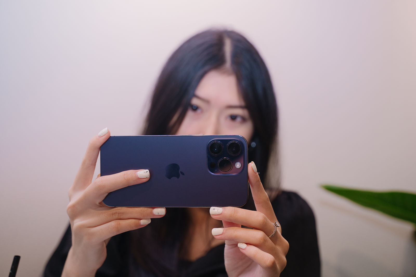 iPhone 14 Pro Max 128GB chỉ còn từ 25,79 triệu đồng