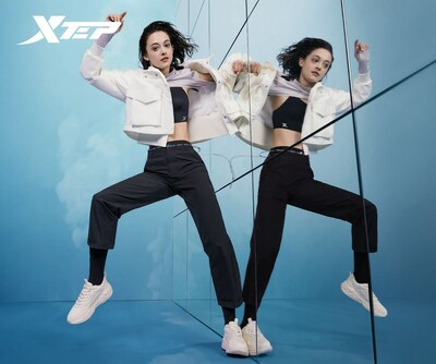 1694811426 154 BST Thu Dong Xtep 2023 Cam nhan tinh than the TechTimes Vietnam BST Thu Đông Xtep 2023: Cảm nhận tinh thần thể thao phóng khoáng và thời trang hiện đại