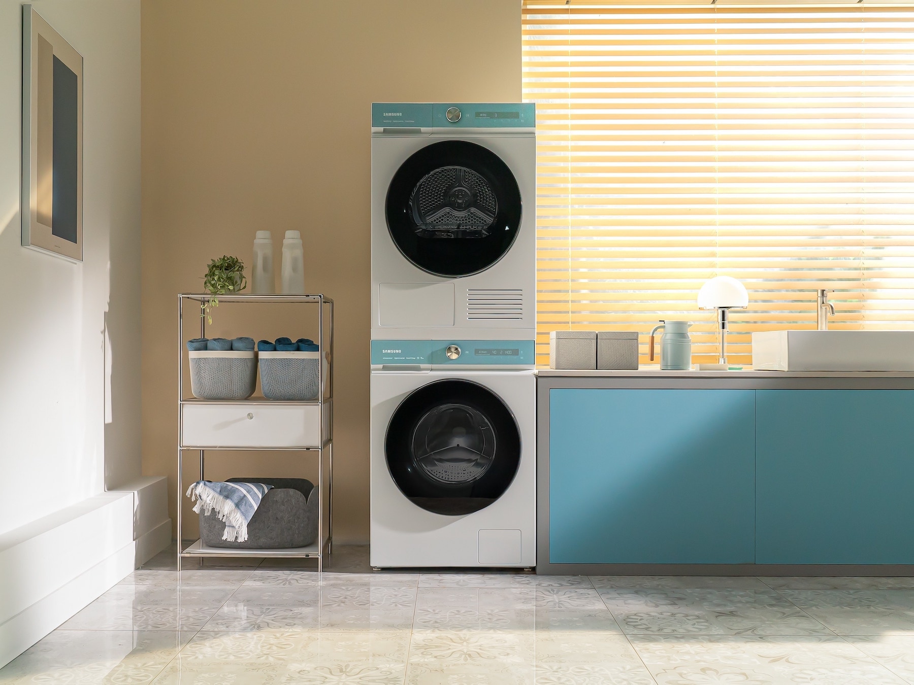 Máy giặt sấy samsung bespoke ai 14kg được thiết kế theo phong cách tối giản.